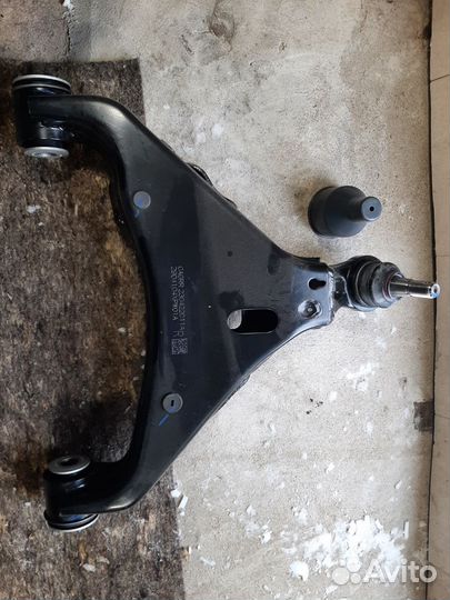 Рычаг передней подвески