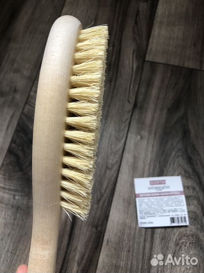 Массажная щетка для тела