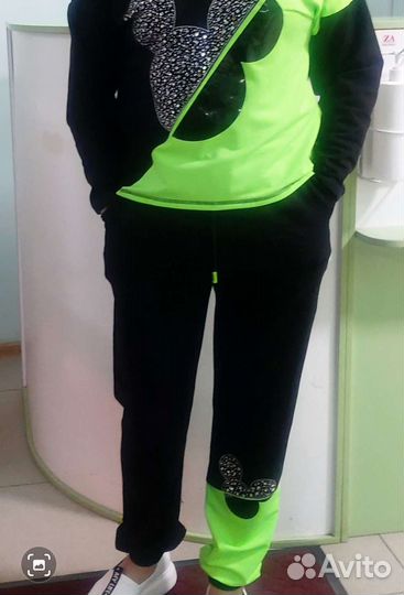 Спортивный костюм женский 48 50 новый
