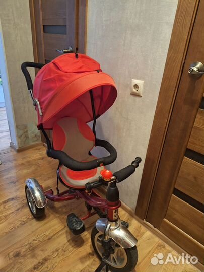 Детский велосипед с ручкой