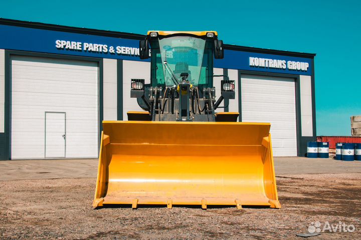 Фронтальный погрузчик XCMG LW330RU, 2024