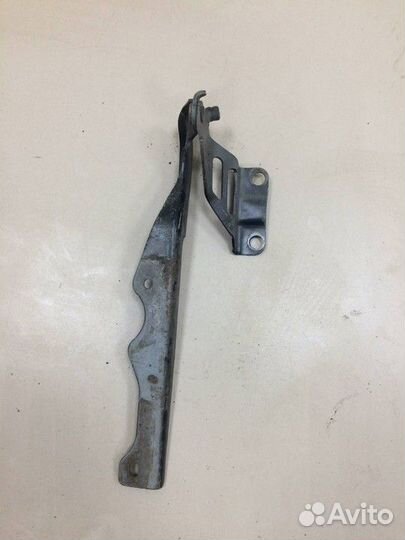 Петля капота левая Mazda CX-5