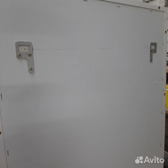 Гримерное зеркало с лампочками