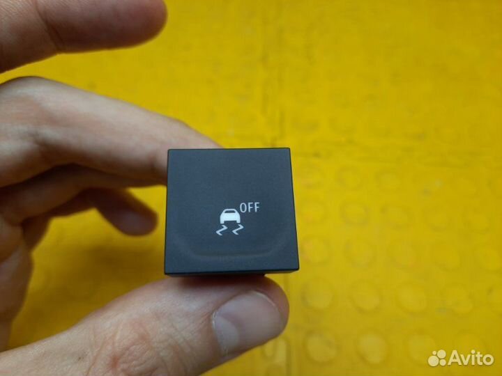 Кнопка отключения стабилизации Renault Duster F4R