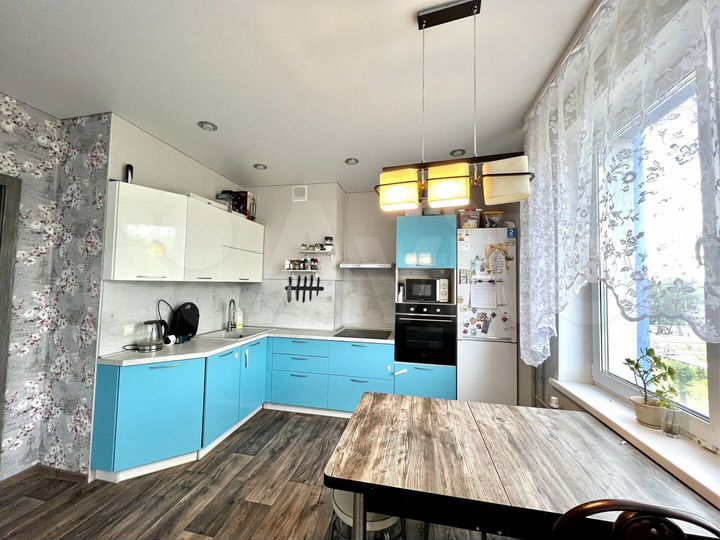 3-к. квартира, 61 м², 4/17 эт.