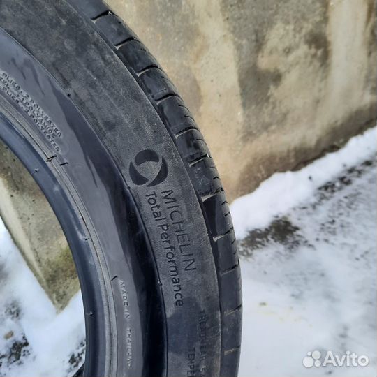 Michelin Primacy Tour A/S 225/60 R17