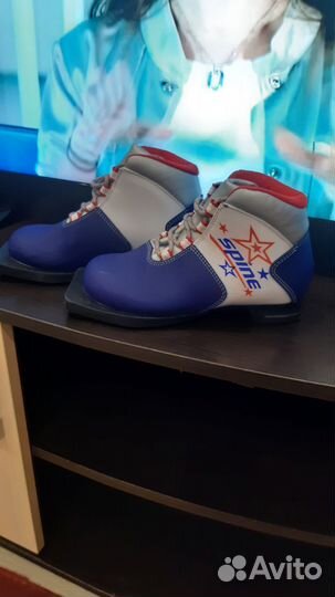 Лыжные ботинки