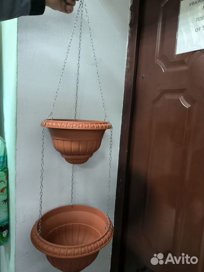 Кашпо подвесное