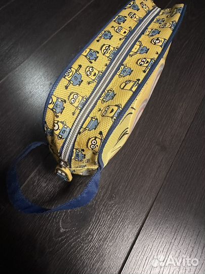 Пакет для одежды или обуви и косметичка Миньоны