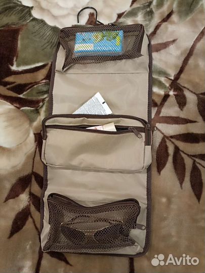 Косметичка дорожная (нессер)