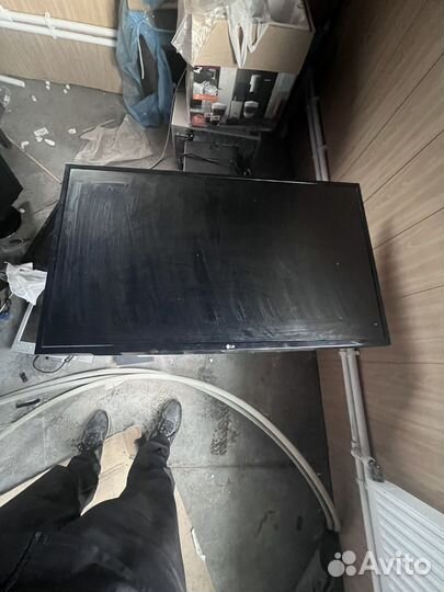 Телевизор 43 дюйма LG