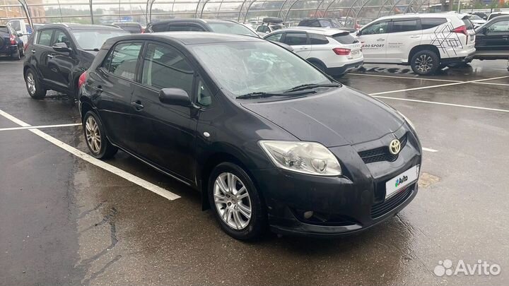 Toyota Auris 1.3 МТ, 2009, 130 250 км