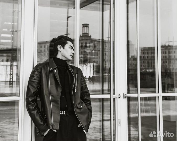 Мужской фотограф