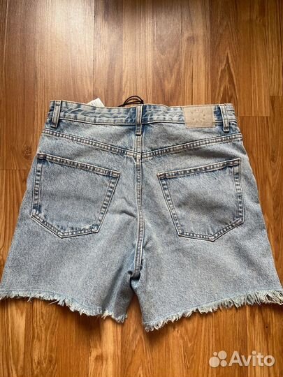 Джинсовые шорты