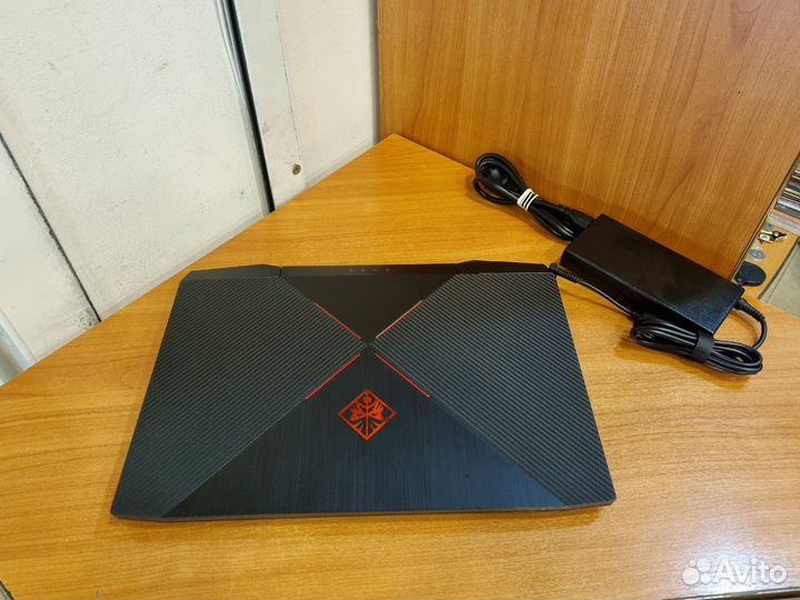 HP Omen 15-ce018ur