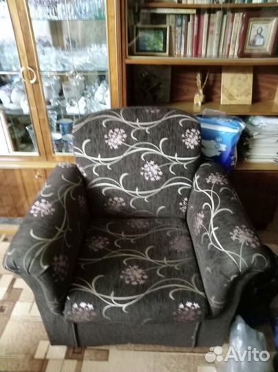 Кресло в отличном состоянии 2 шт