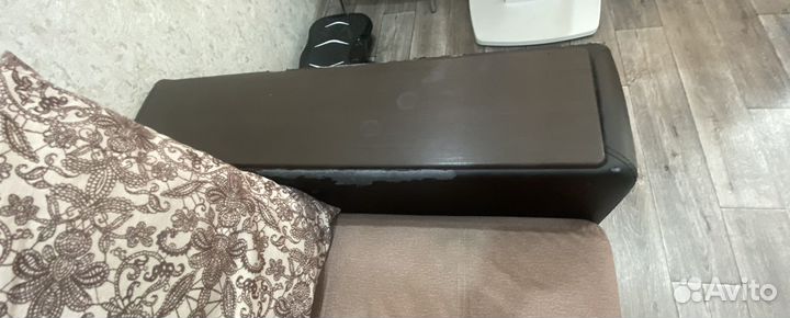 Угловой диван