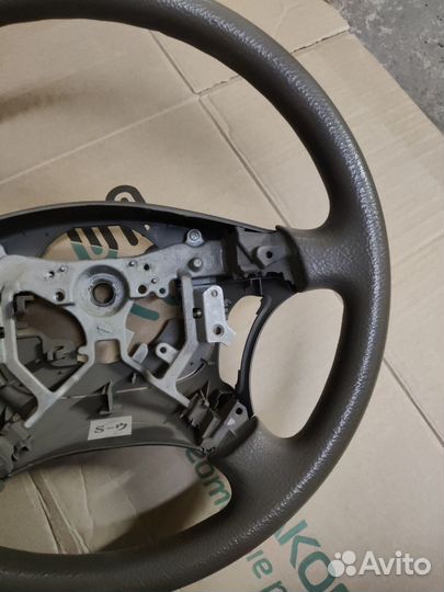 Руль Toyota Ipsum ACM26 2AZ-FE