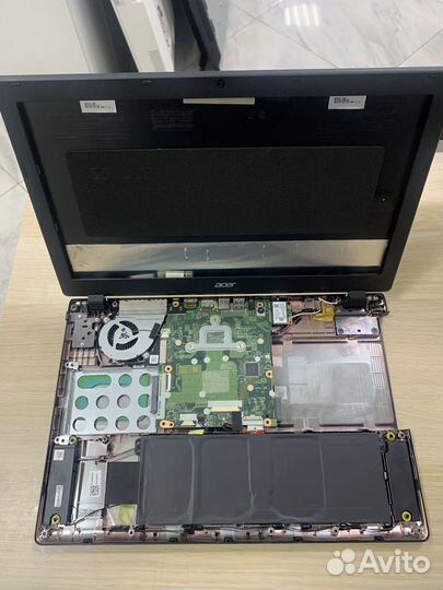 Ноутбук Acer ES-522 разбор