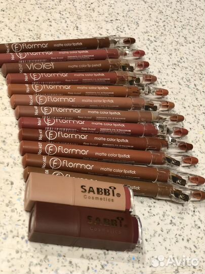 Карандаш и помада для губ (sabbi )(flormar)
