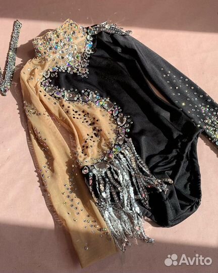 Купальник для художественной гимнастики