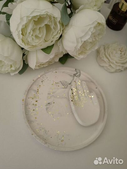 Свечи и декор для дома