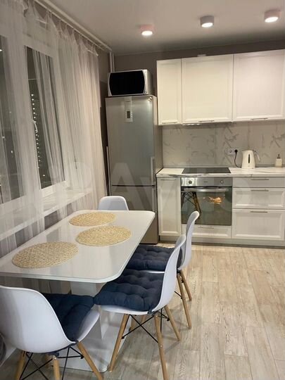 2-к. квартира, 53,8 м², 10/17 эт.