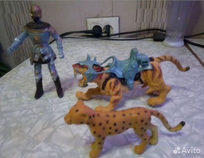 Рыцарь с тигром и леопардом