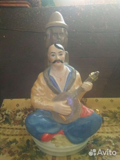 Штоф фарфоровый Мамай