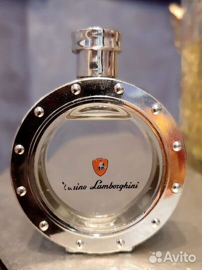 Lamborghini,Cananga Ulric de Varens,Valentino,IVE