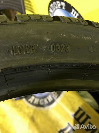 Pirelli P Zero Winter 295/30 R21 и 265/35 R21 102W