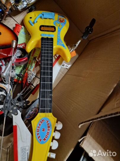 Гитара укулеле