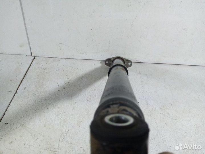 Амортизатор задний левый Mazda 3 BL