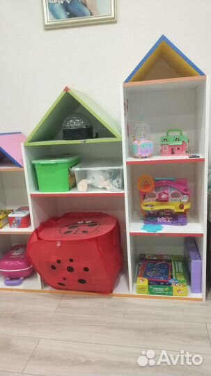 Большой кукольный домик