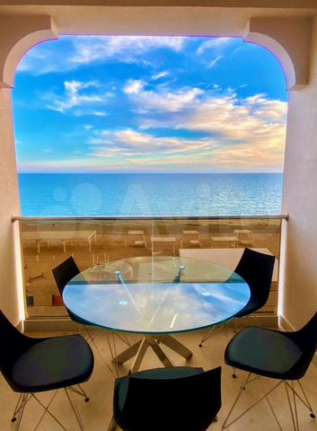 2-к. квартира, 94 м², 4/9 эт.