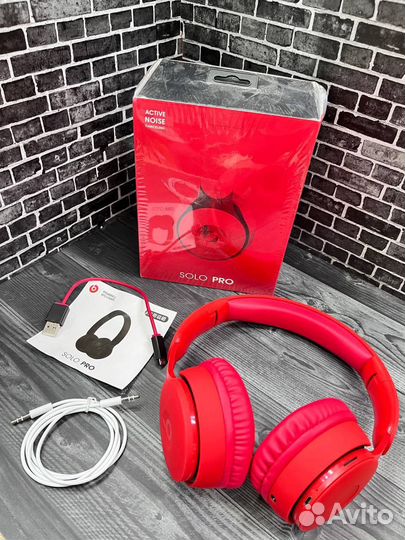 Беспроводные наушники beats solo PRO