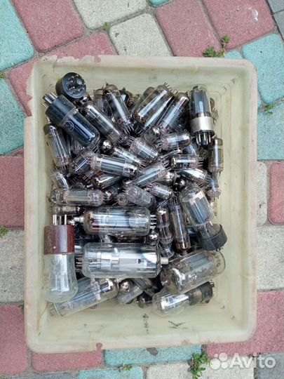 Радиолампы СССР, платы, контакты