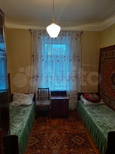 2-к. квартира, 55 м², 2/2 эт.