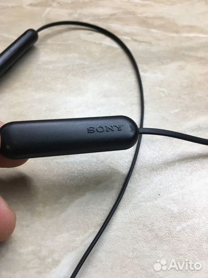 Беспроводные наушники Sony WI-XB400 Black