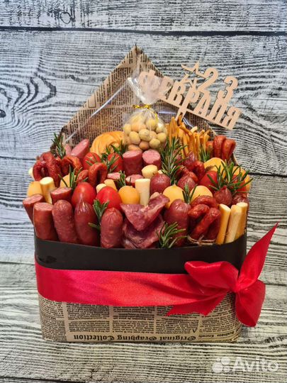 Съедобные букеты для мужчин, букет из колбасы