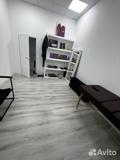 Наращивание ресниц брови