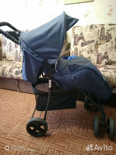 Прогулочная коляска