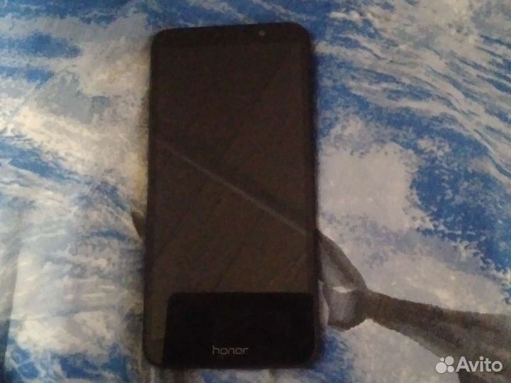 Мобильные телефоны бу honor 7a