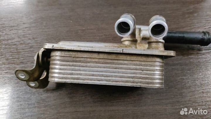 Радиатор масляный Audi A5 Coupe F5