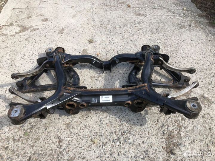 Подрамник задний Volkswagen Touareg 1 2006 г