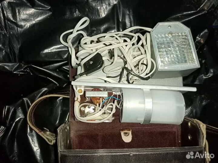 Вспышка для фотоаппарата чайка