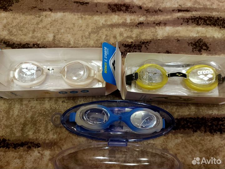 Очки для плавания