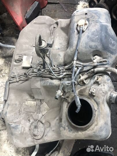 Бак топливный Mazda Millenia