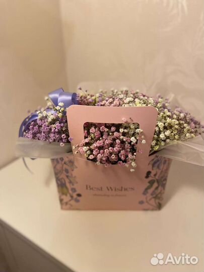 Нежнейшая коробочка с гипсофилой