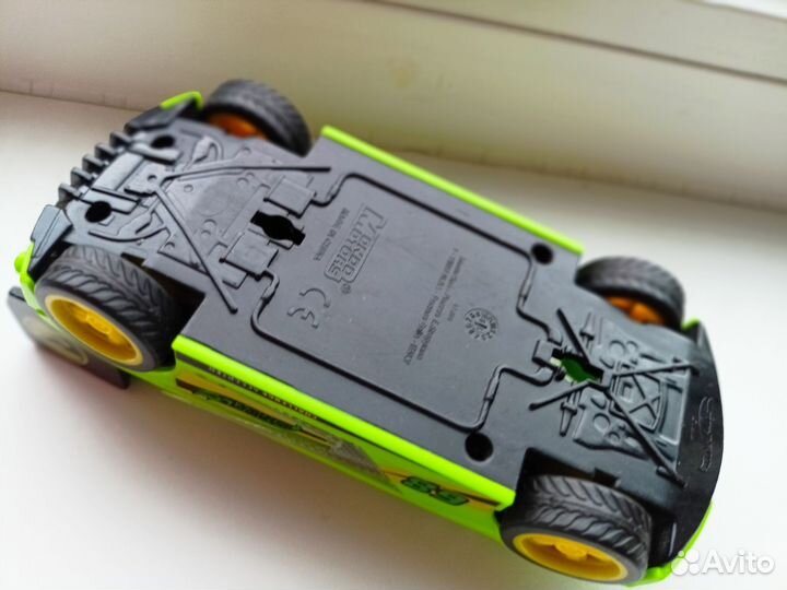 Машина Hot Wheels Mighty Speeders